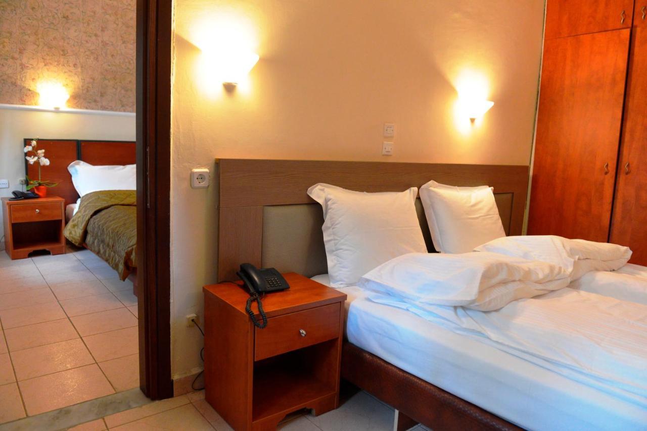 Hotel Galaxy Krepeni Экстерьер фото